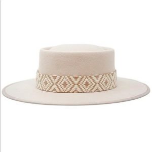 Olive & Pique Fedora in Blush